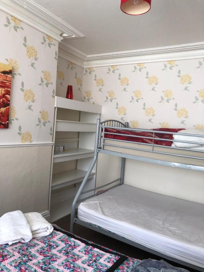 Thornhurst Hotel スカーバラ エクステリア 写真